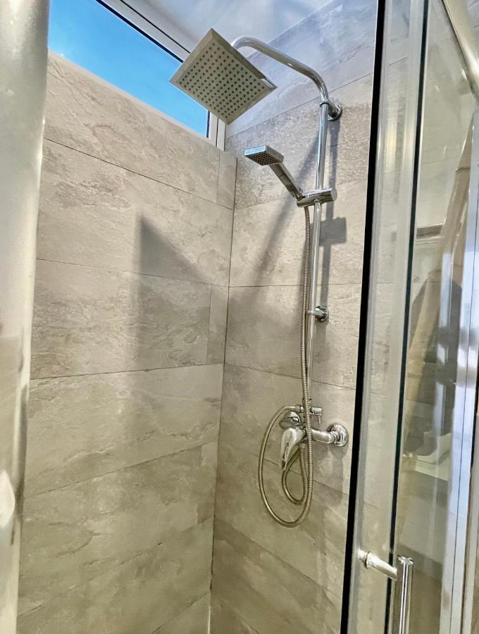 Silver Home كوراليهو المظهر الخارجي الصورة